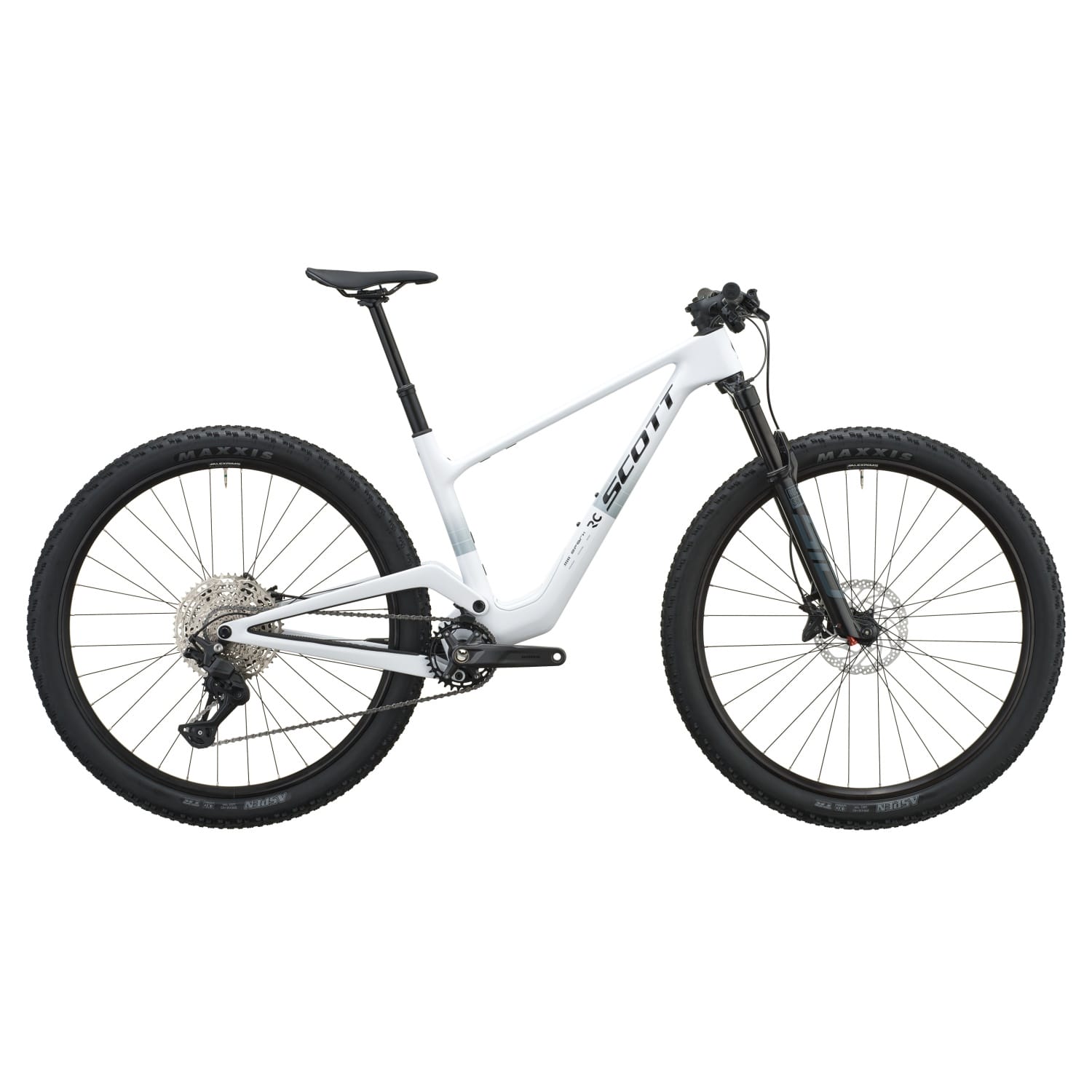 La SCOTT Spark RC Comp 2027 es una doble de XC de carbono creada para rodar rápido, subir con eficacia y atacar los senderos con el control extra que aporta su suspensión .